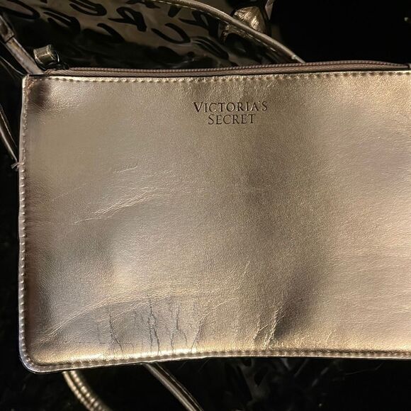 Victoria’s Secret vs clear Transparent logo Totebag purse pocketbook w/wristlet - Picture 5 of 7